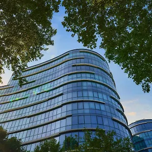 מלון Paragraph Freedom Square, A Luxury Collection Hotel,, טביליסי